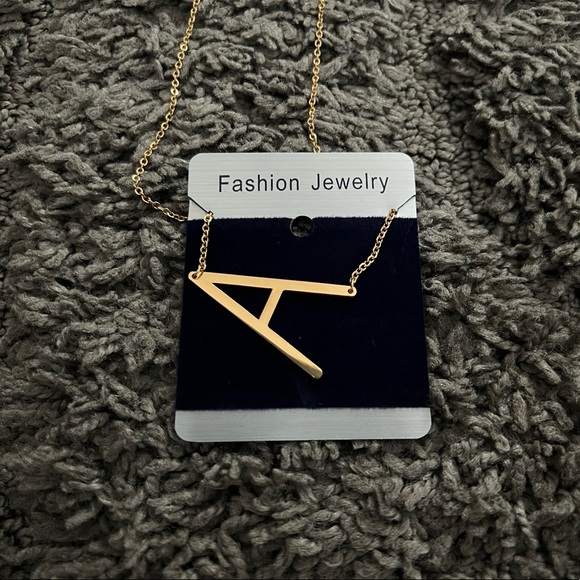 Rinhoo “A” Initial Sideways Necklace - Picture 2 of 2